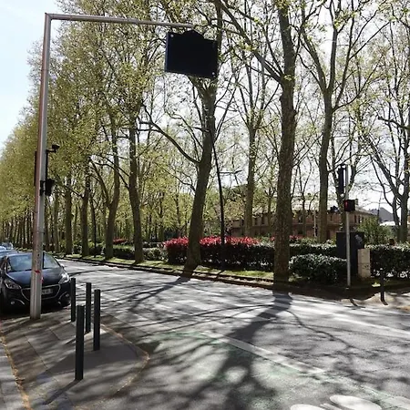아파트 Central, Charming And Peaceful 툴루즈