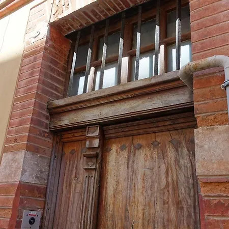 Central, Charming And Peaceful